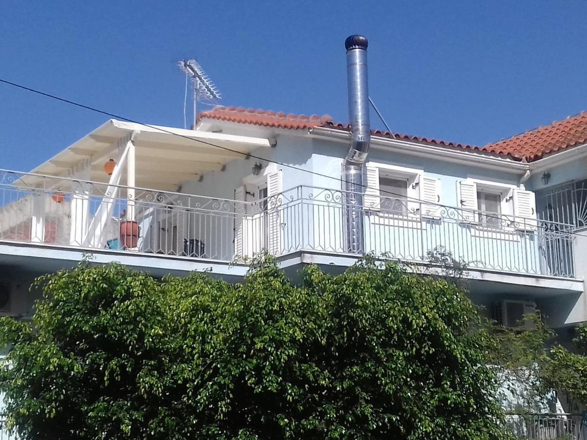 Apartment In Argostoli With Stunning Sea Views Exterior foto